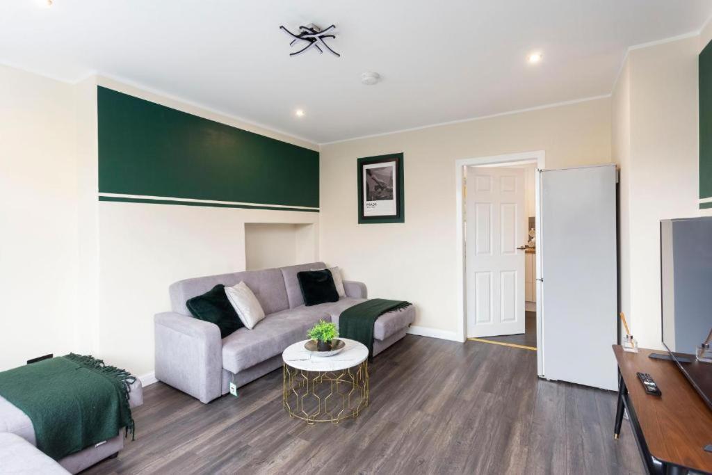Stylish 3 Bed Edinburgh Abode - Parking And Garden Villa Buitenkant foto