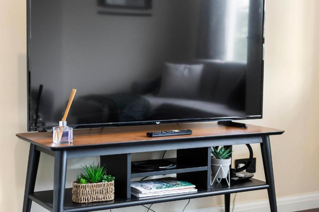 Stylish 3 Bed Edinburgh Abode - Parking And Garden Villa Buitenkant foto